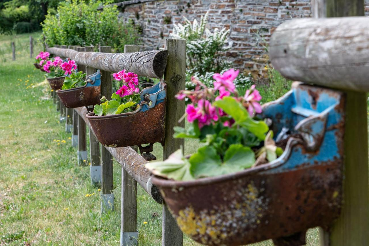 Chanteloup, Maison D'Hotes - Halleux Halleux  ภายนอก รูปภาพ