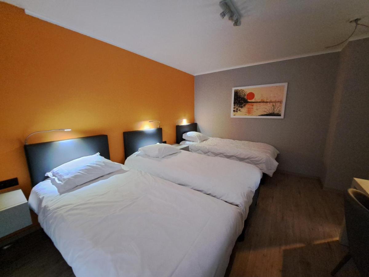 Chanteloup, Maison D'Hotes - Halleux Halleux  ภายนอก รูปภาพ